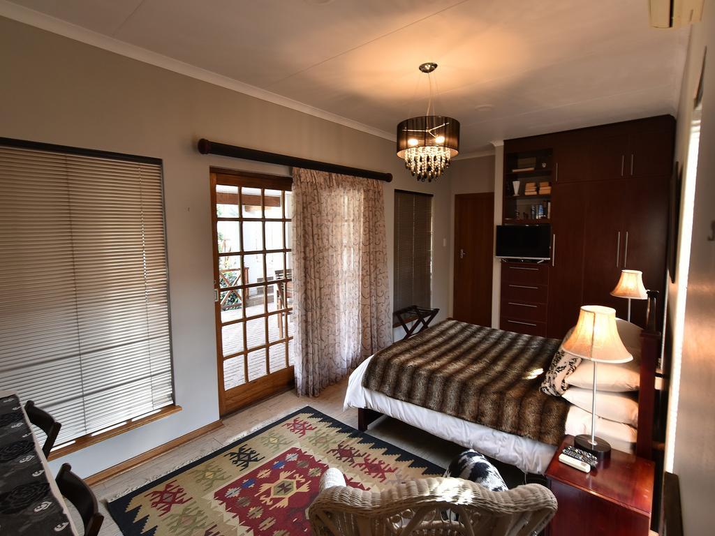 Bloemstantia Guest House Bloemfontein Esterno foto